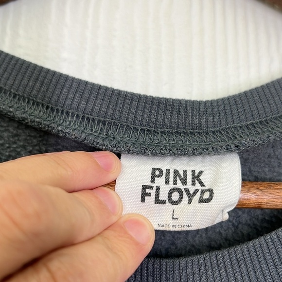 Pink Floyd - The Dark Side Of The Moon Pink Floyd Graphic Crop Sweatshirt Large - Picture 9 of 10